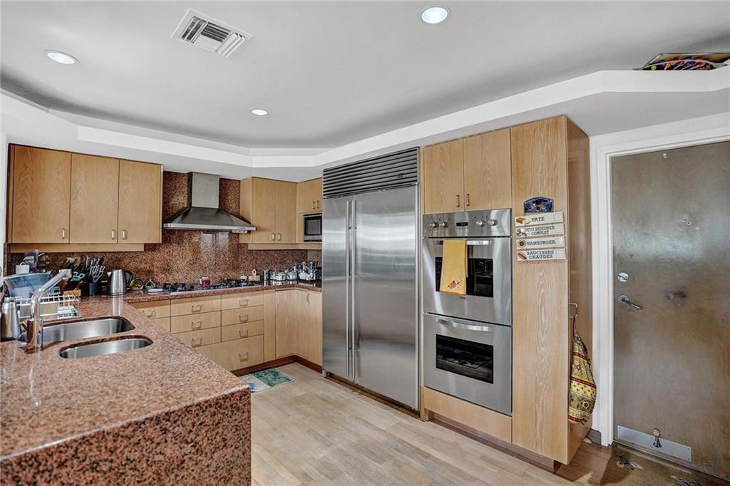 Rio Vista C J Hectors Res - Residential