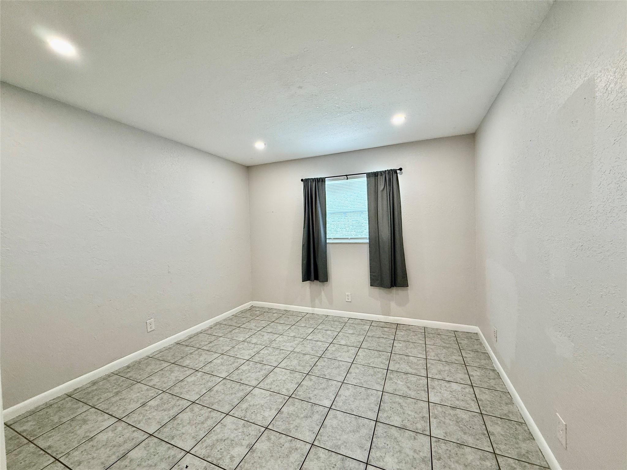 Lake Park Add - Residential Lease