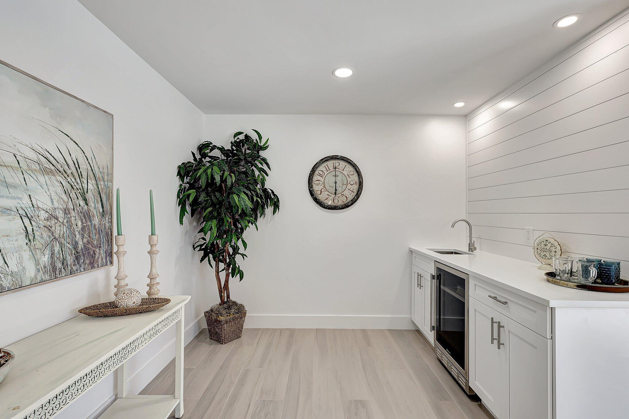 124 Queen Christina Court
