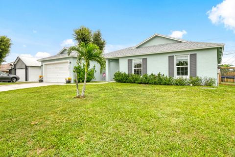 A home in Port St Lucie