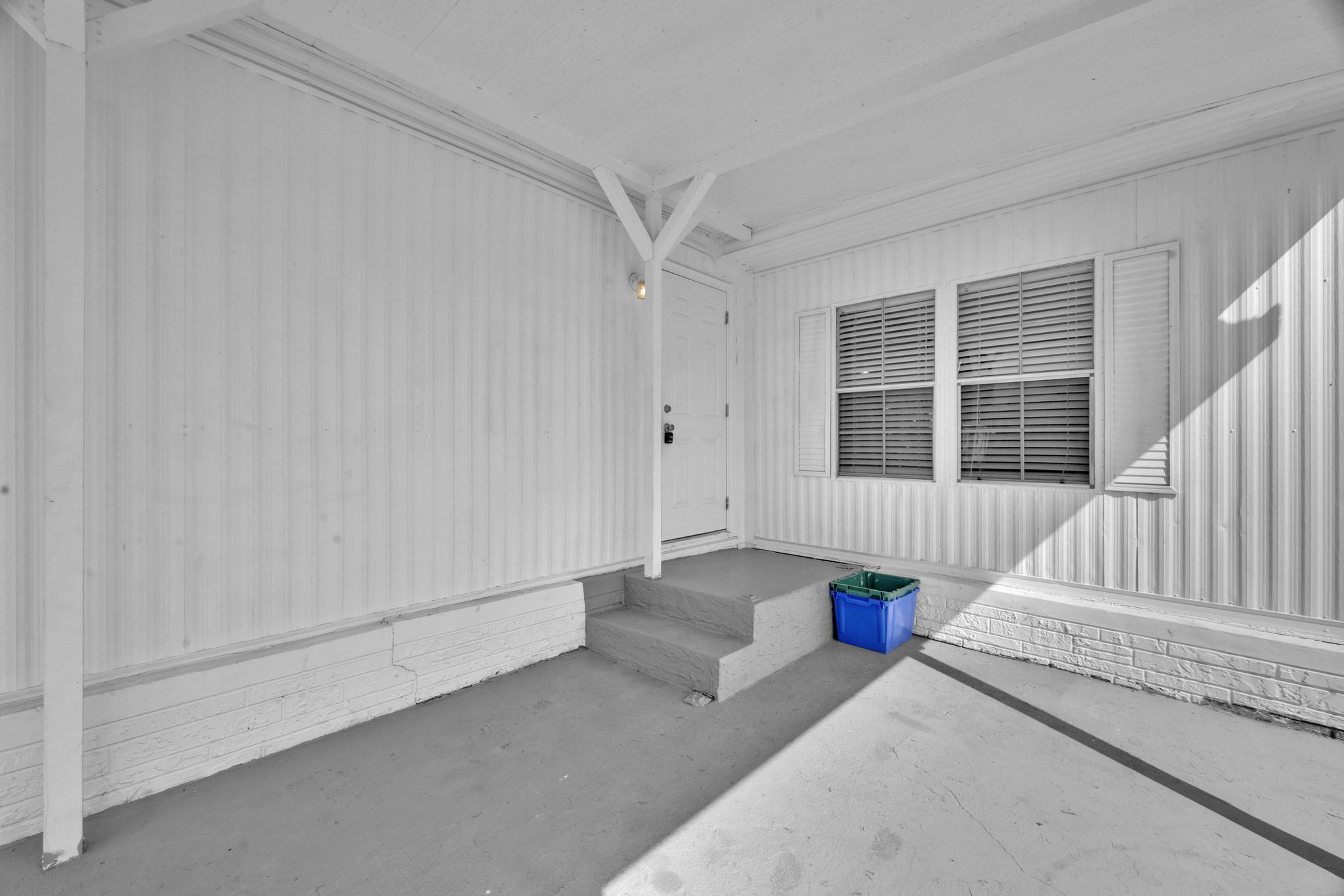 Spanish Lakes Riverfront - Residential