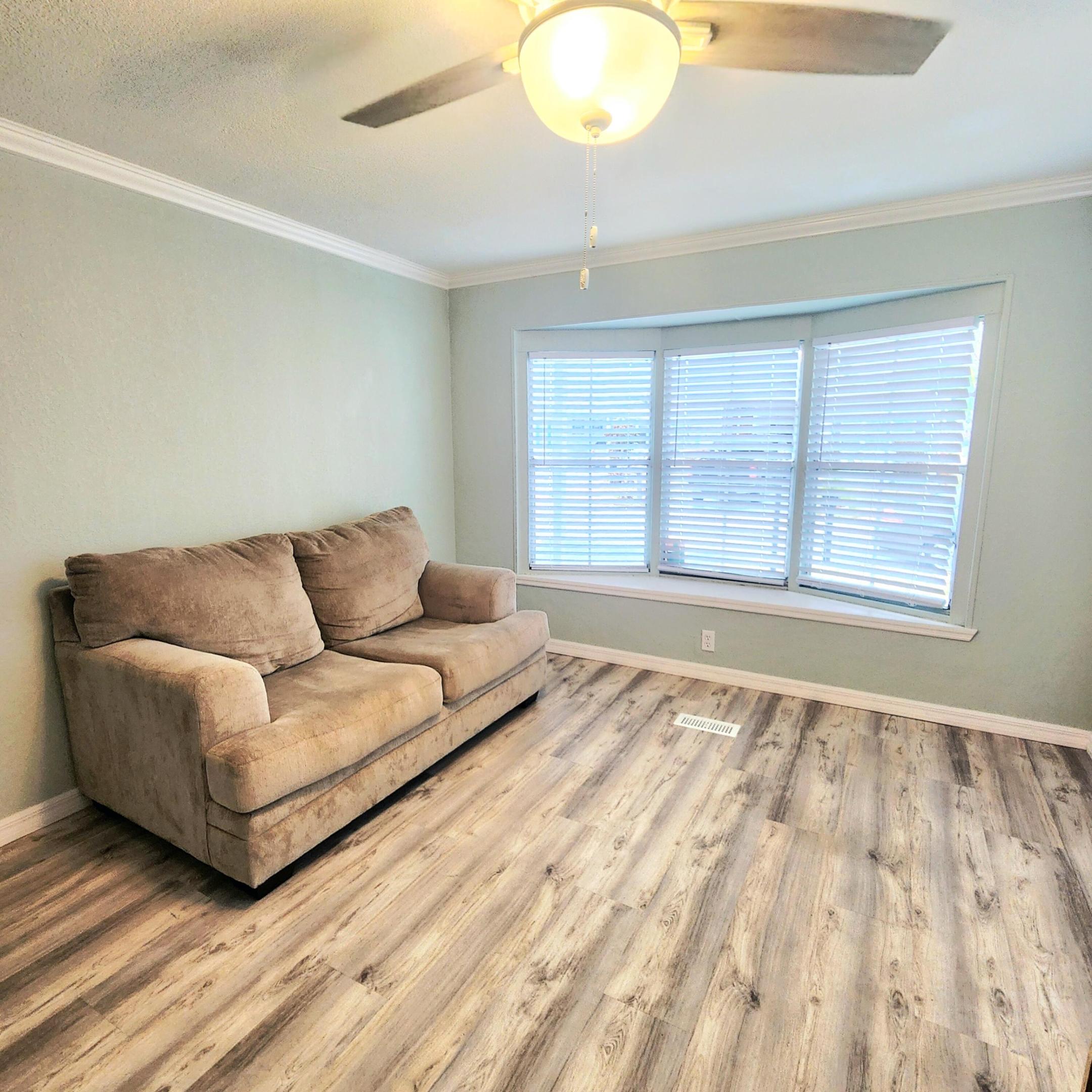 Spanish Lakes Riverfront - Residential