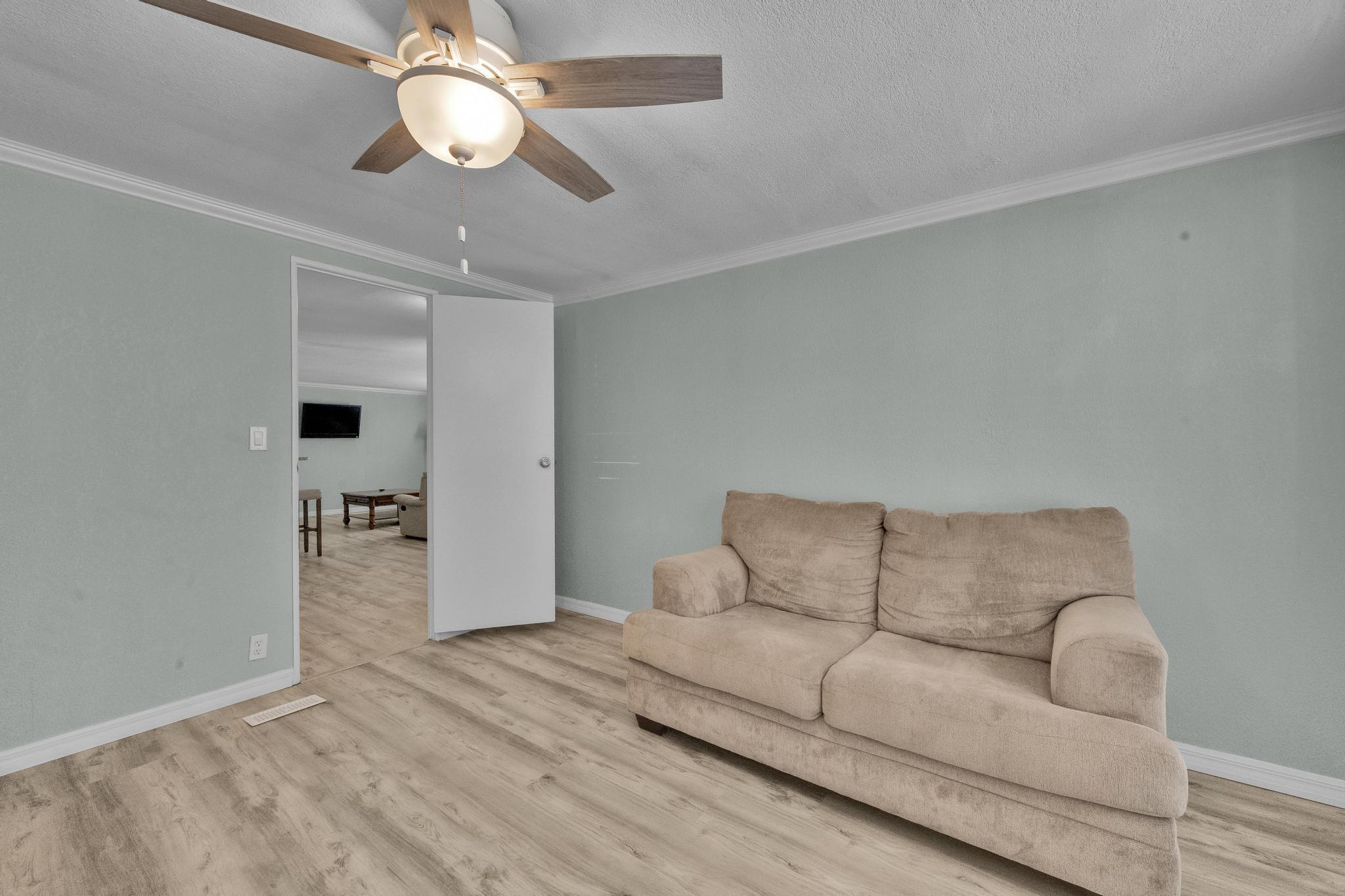 Spanish Lakes Riverfront - Residential