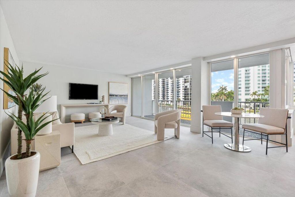 Photo of 2800 E Sunrise Boulevard #4c, Fort Lauderdale, FL 33304 (MLS # B26039163)