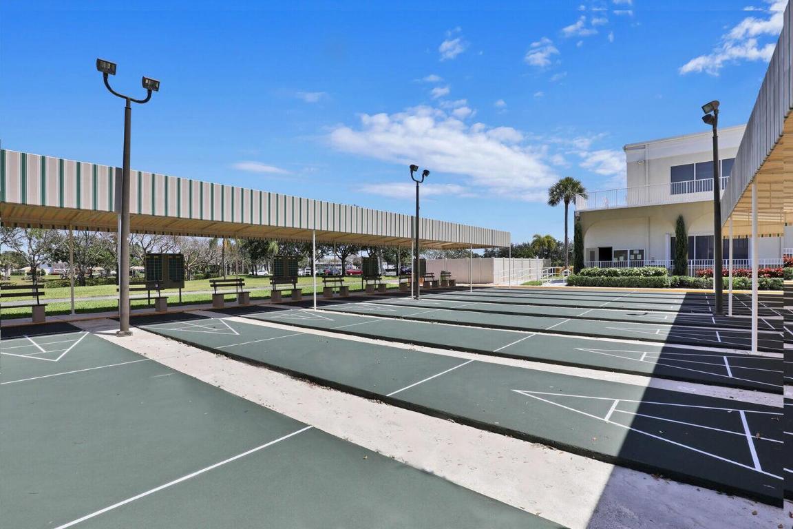 NORTHAMPTON CONDOS - Residential Lease