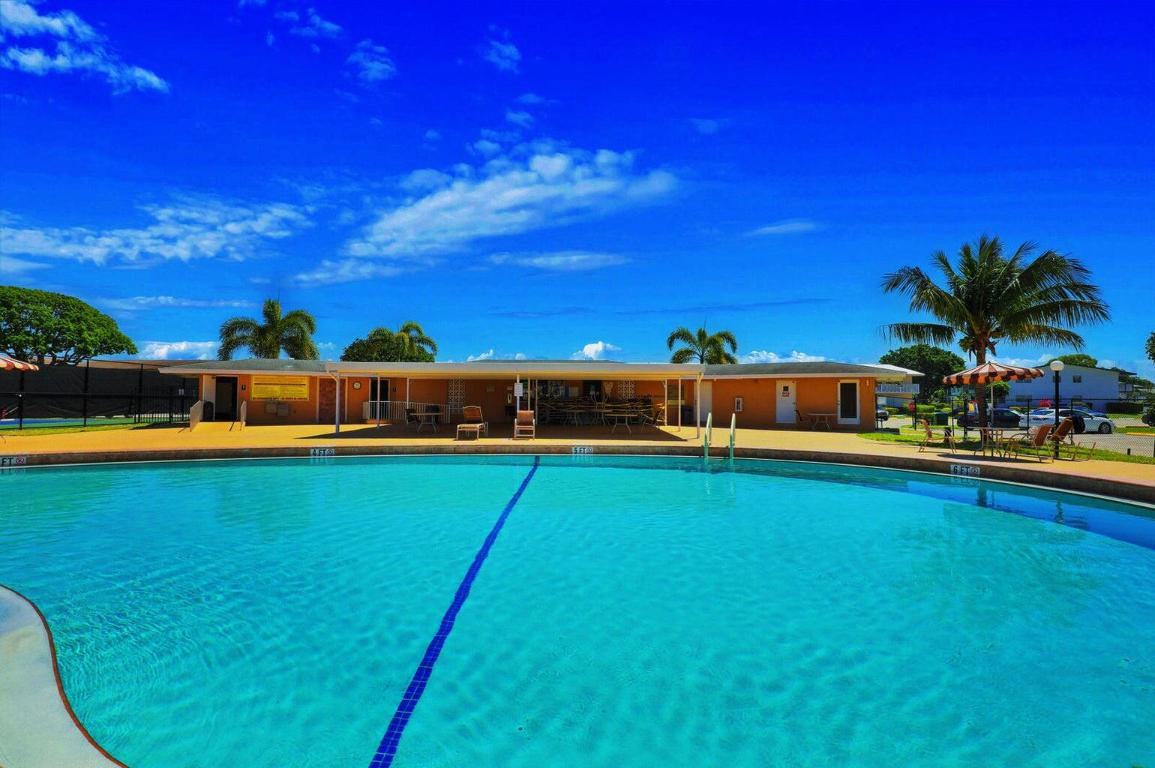 NORTHAMPTON CONDOS - Residential Lease