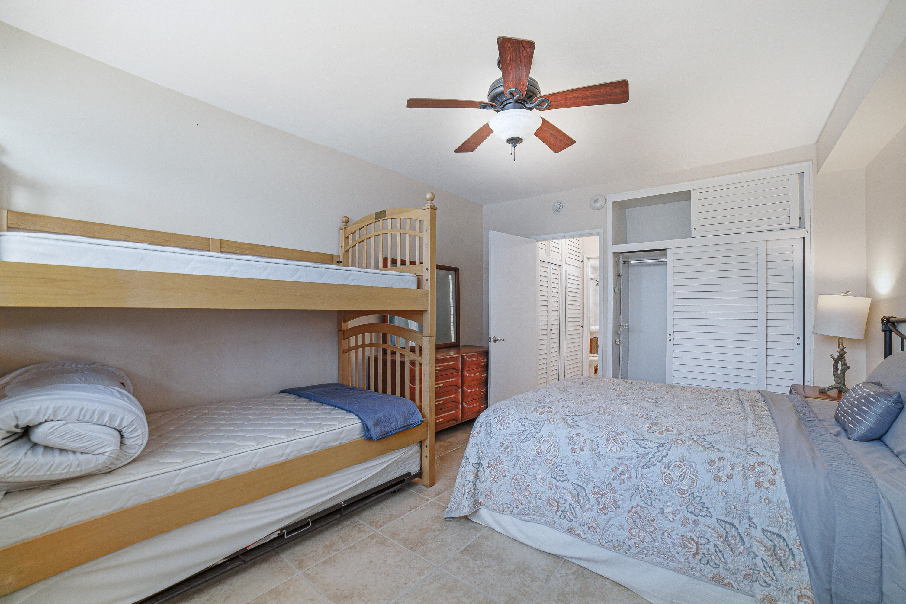 Atlantic Towers - Residential