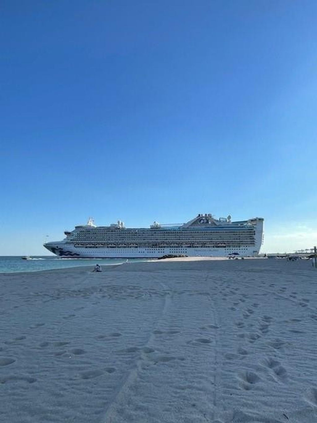 Photo of 1920 S Ocean Drive #304, Fort Lauderdale, FL 33316 (MLS # F10538119)