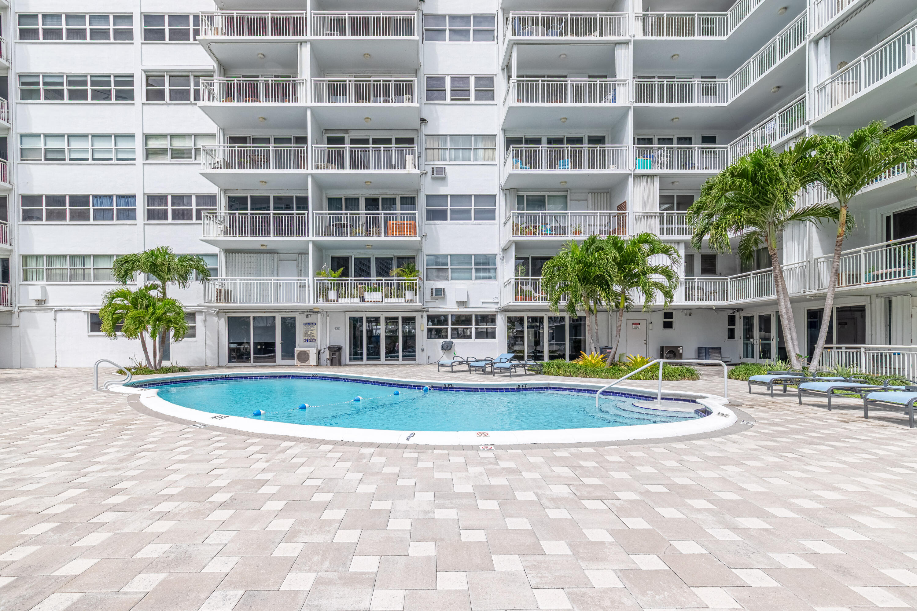 Atlantic Towers - Residential