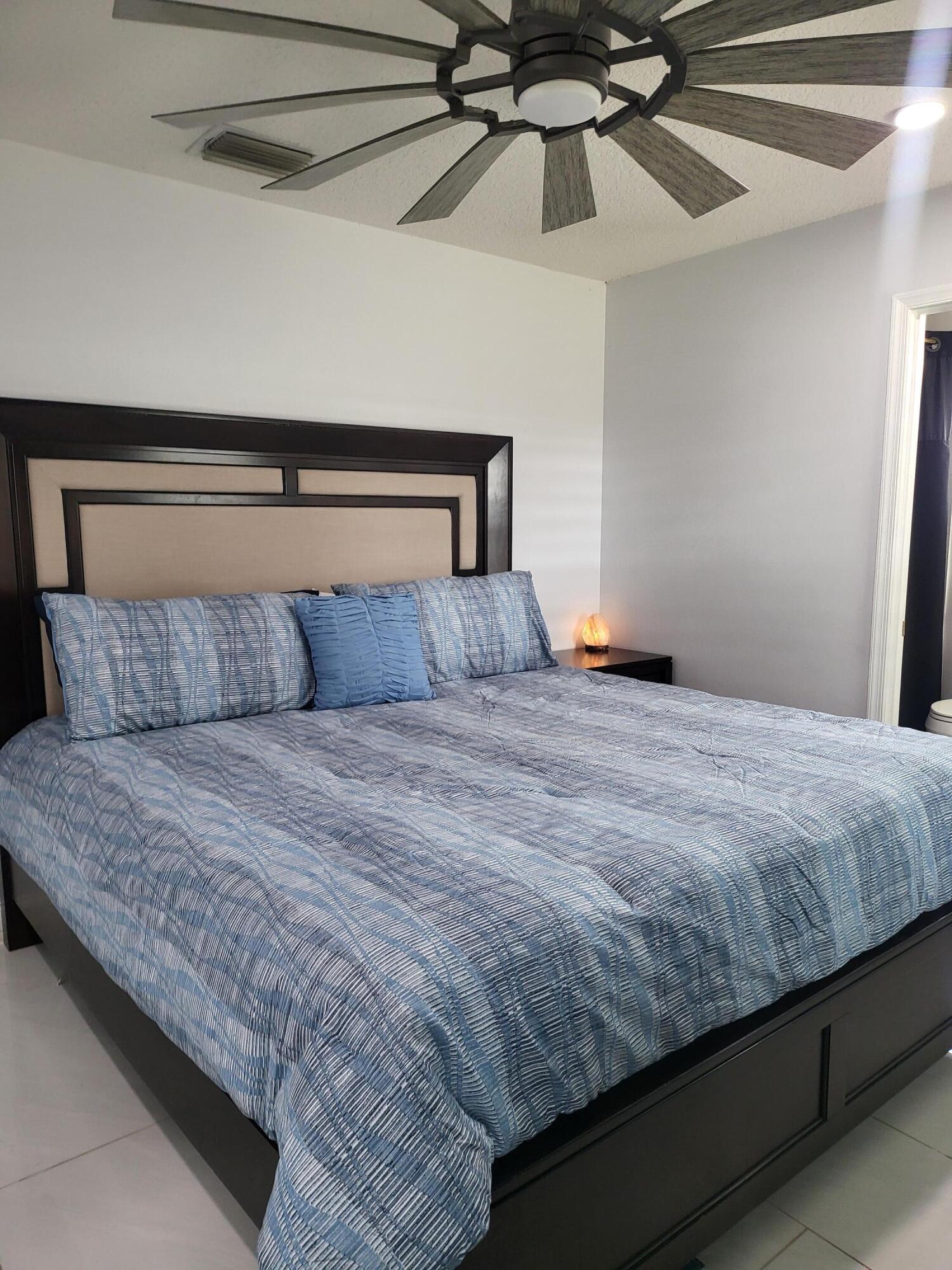 PORT ST LUCIE SECTION 18 - Residential