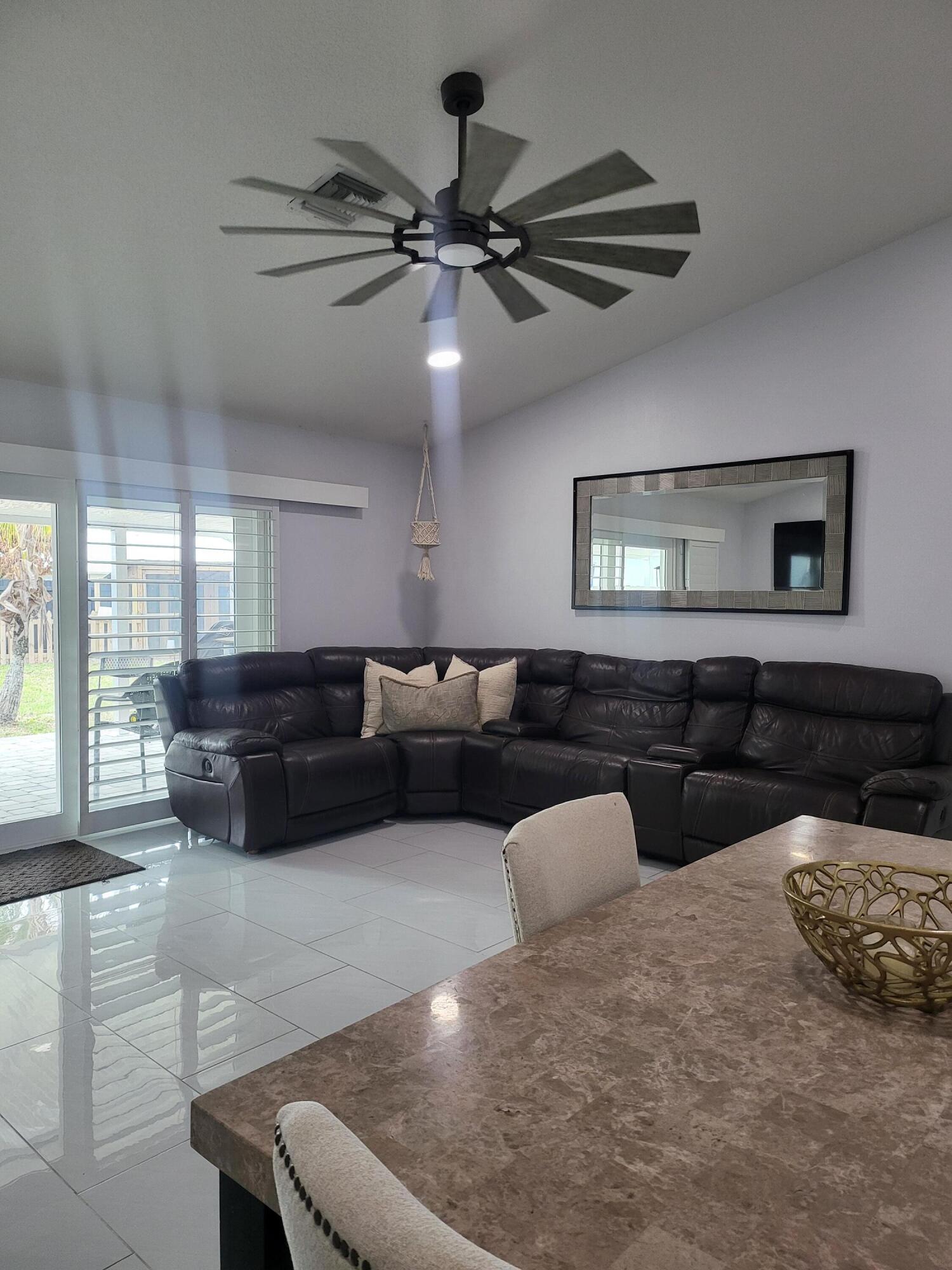 PORT ST LUCIE SECTION 18 - Residential