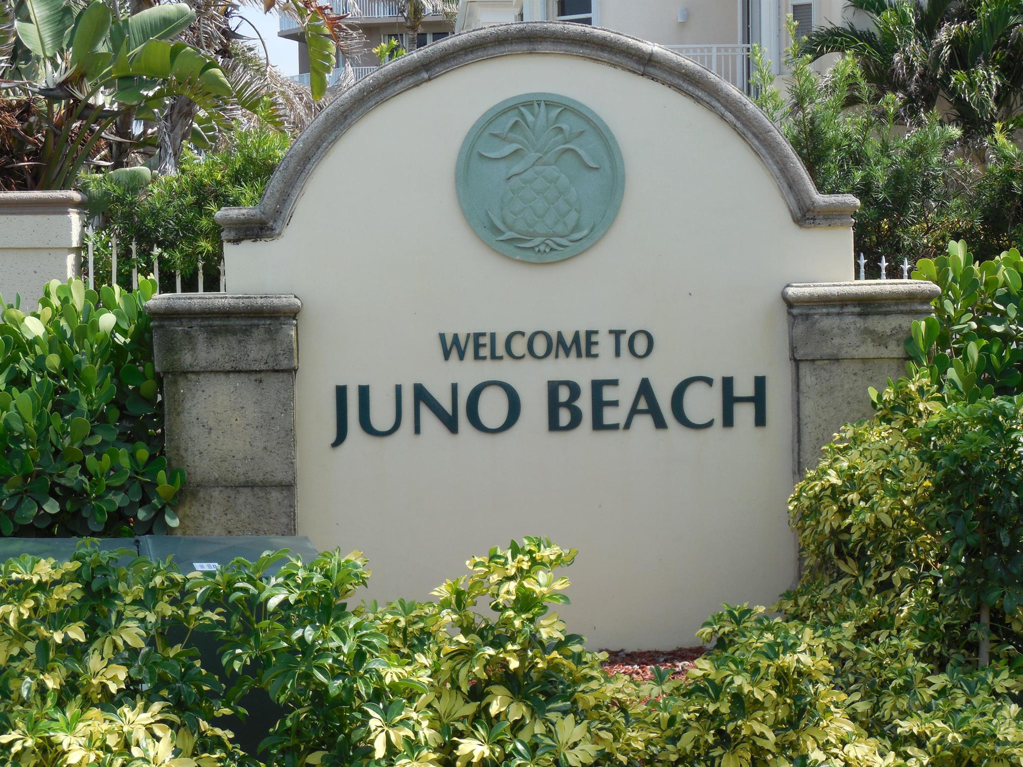 JUNO OCEAN KEY CONDO - Residential Lease