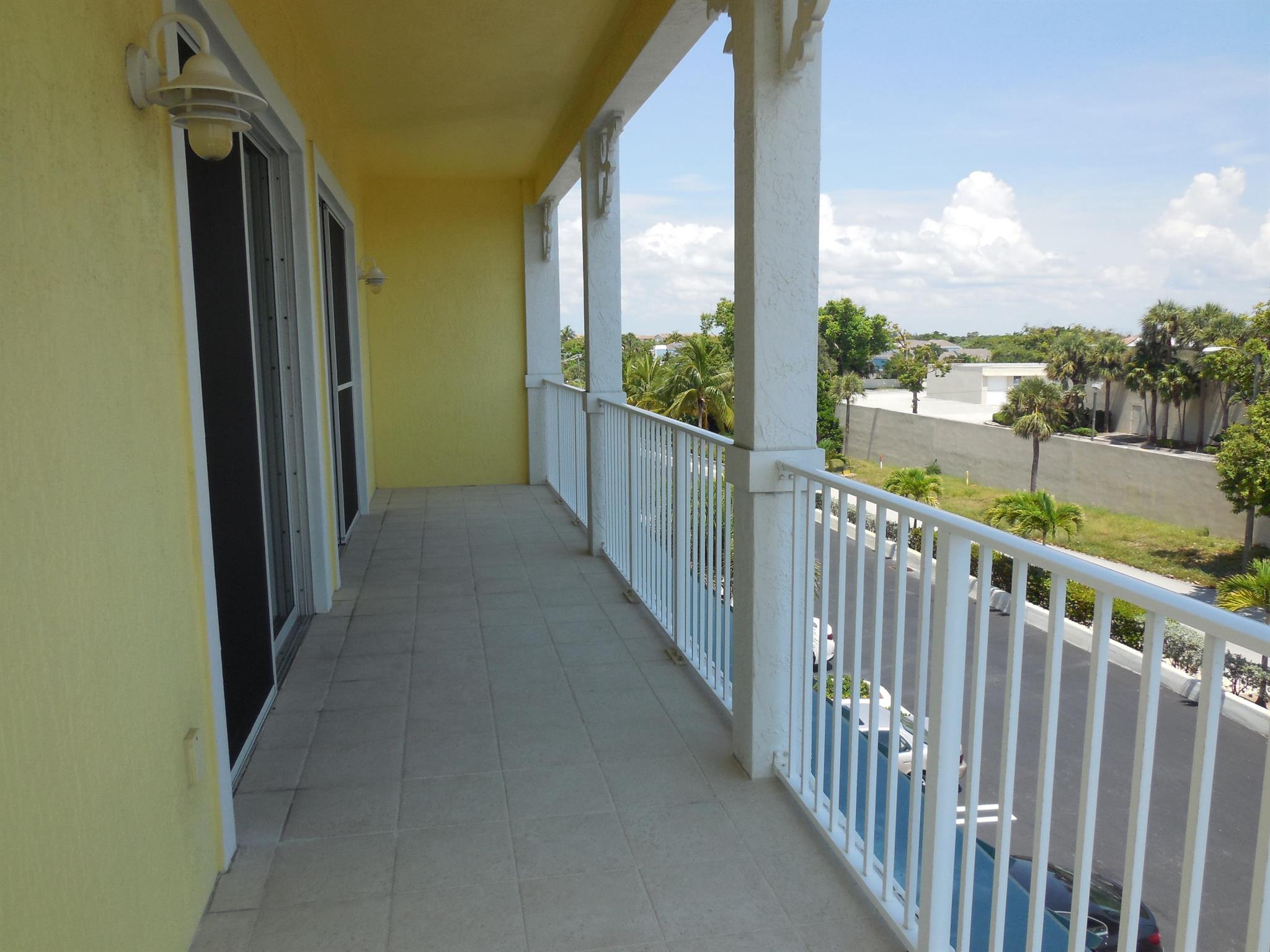 JUNO OCEAN KEY CONDO - Residential Lease