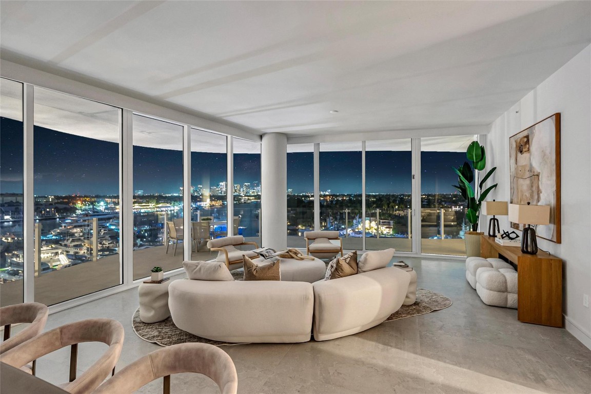 Pier sixty six - Residential