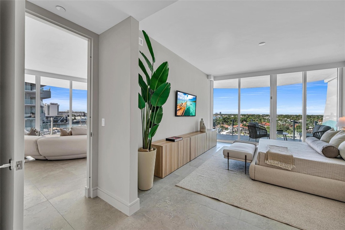 Pier sixty six - Residential