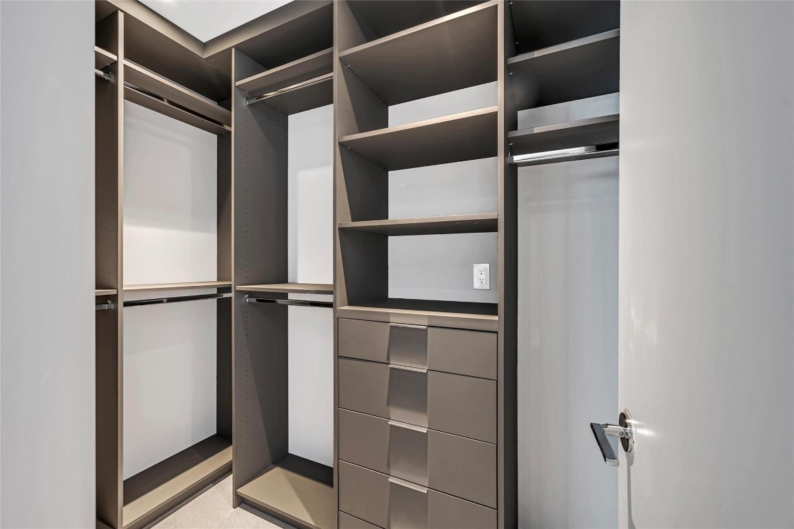 Pier sixty six - Residential