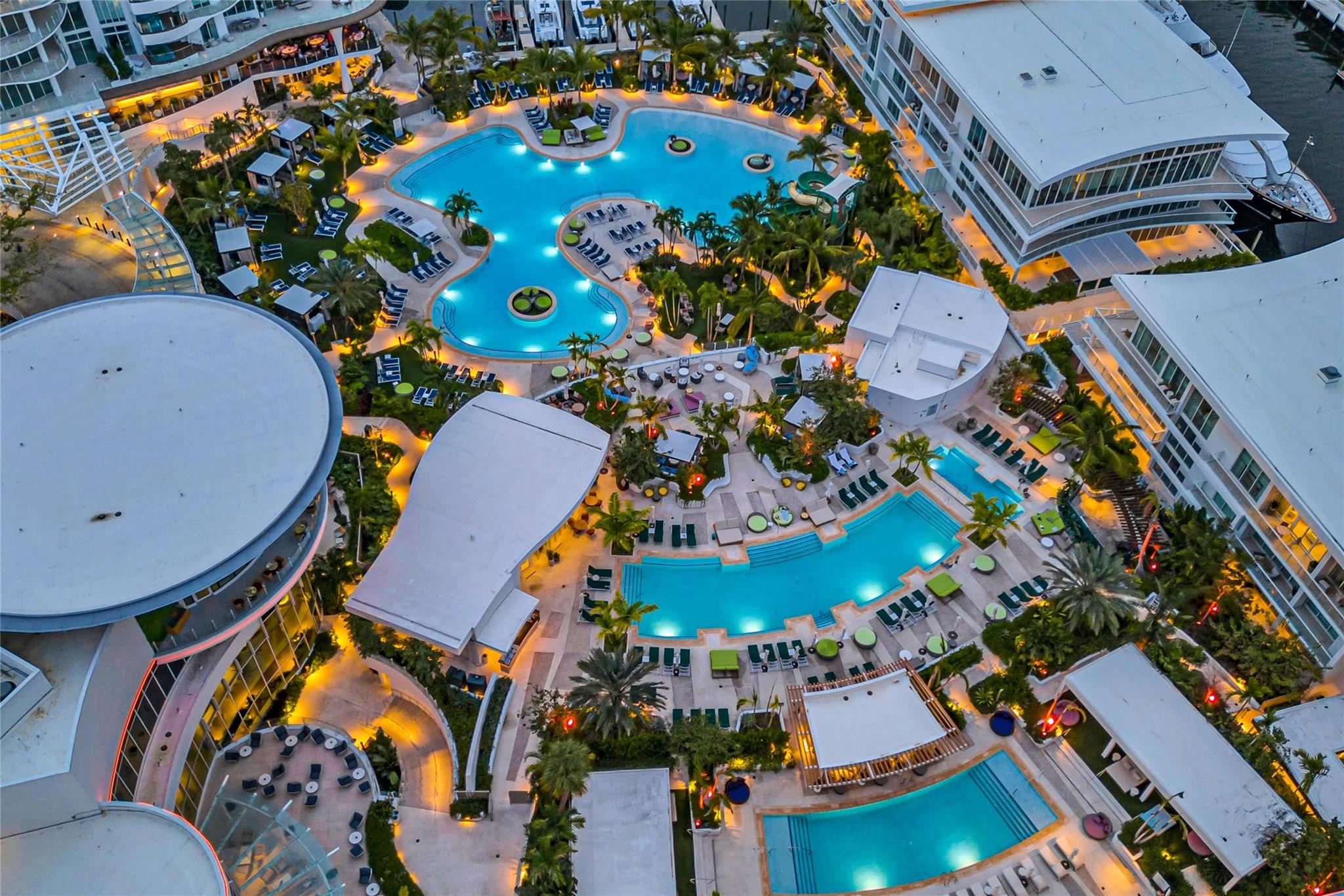 Pier sixty six - Residential