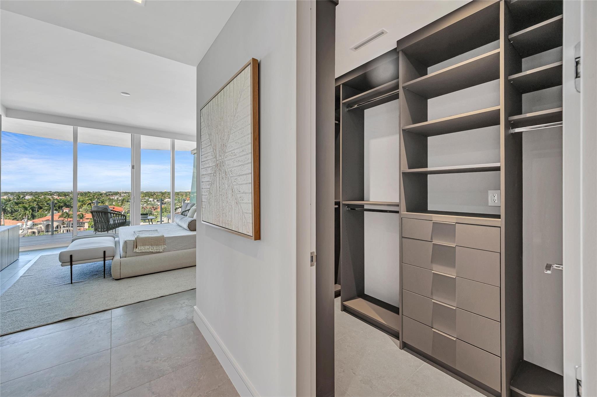 Pier sixty six - Residential