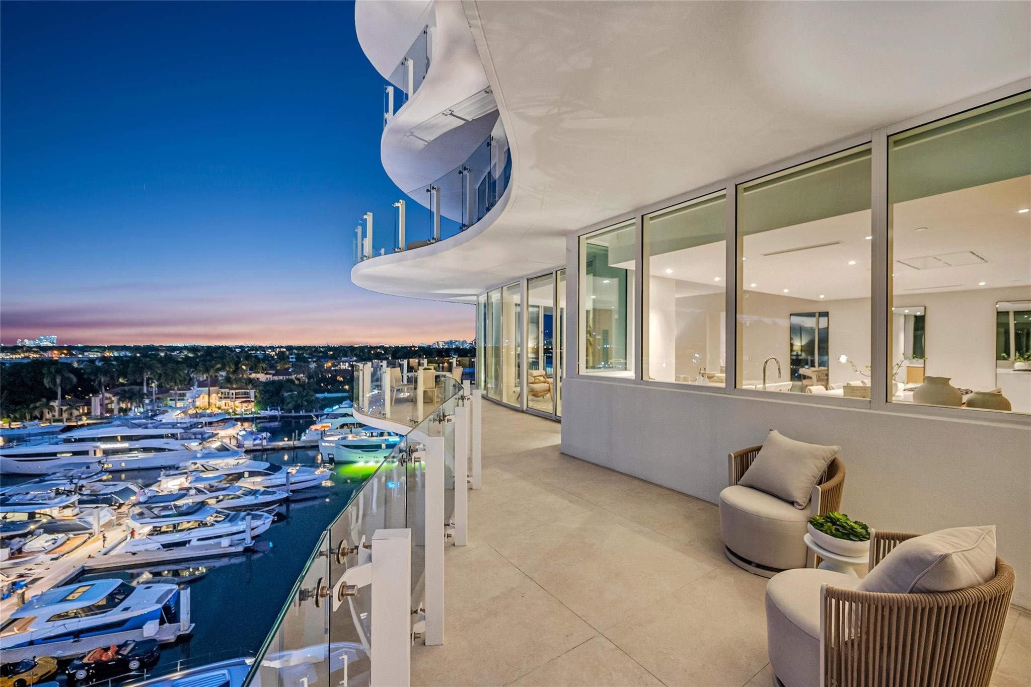 Pier sixty six - Residential