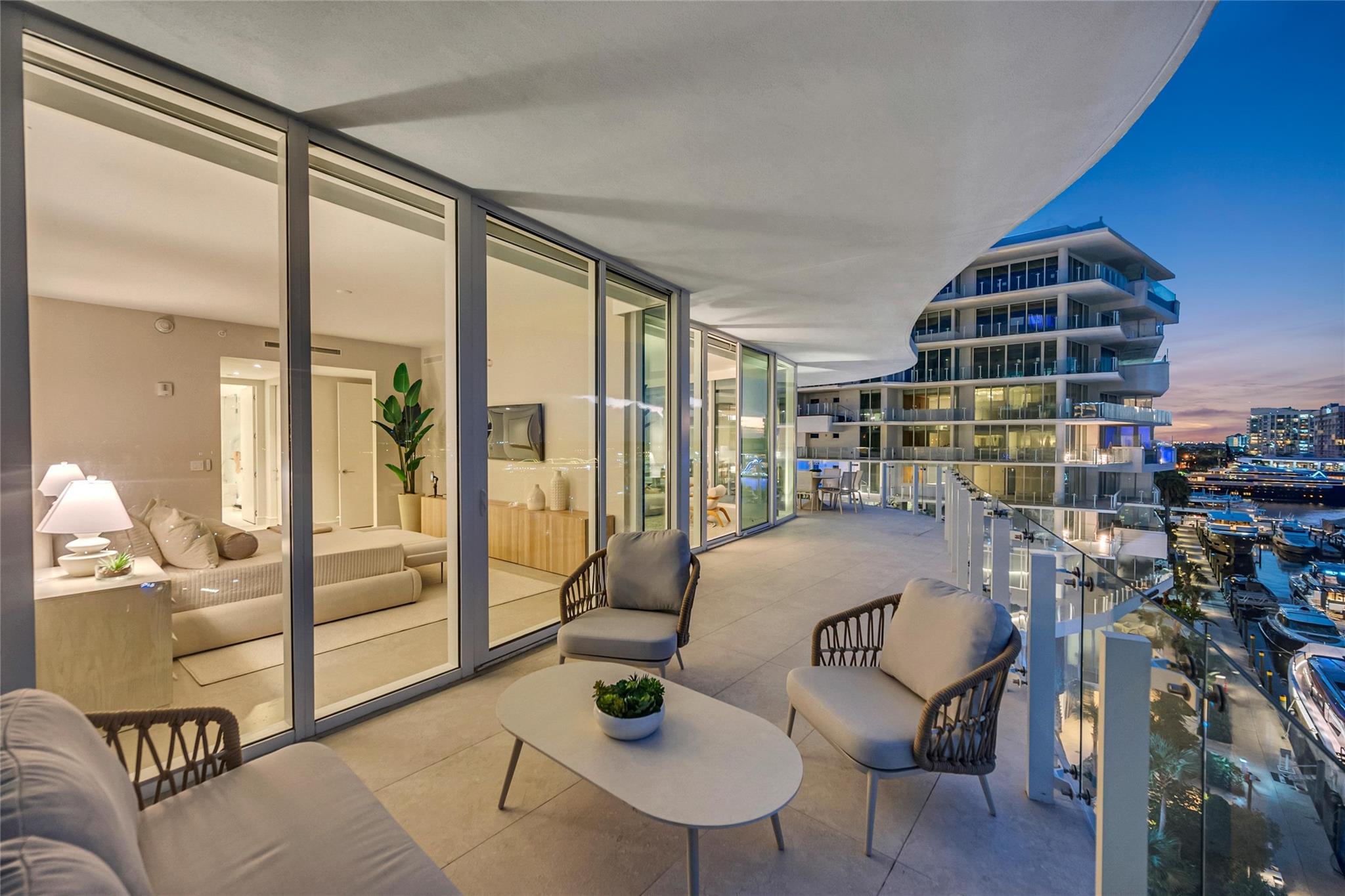 Pier sixty six - Residential