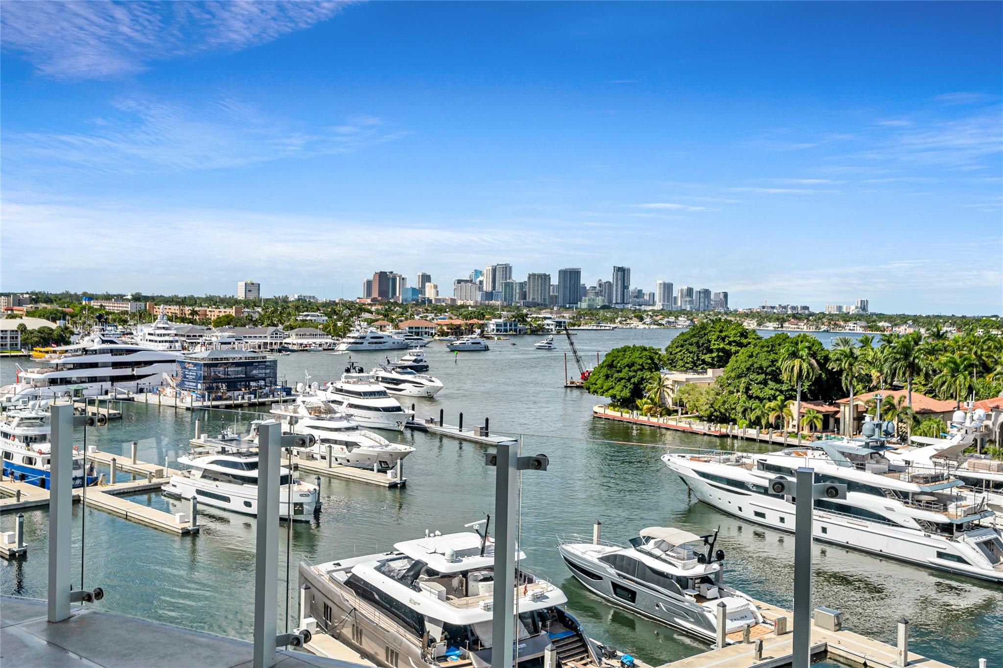 Pier sixty six - Residential