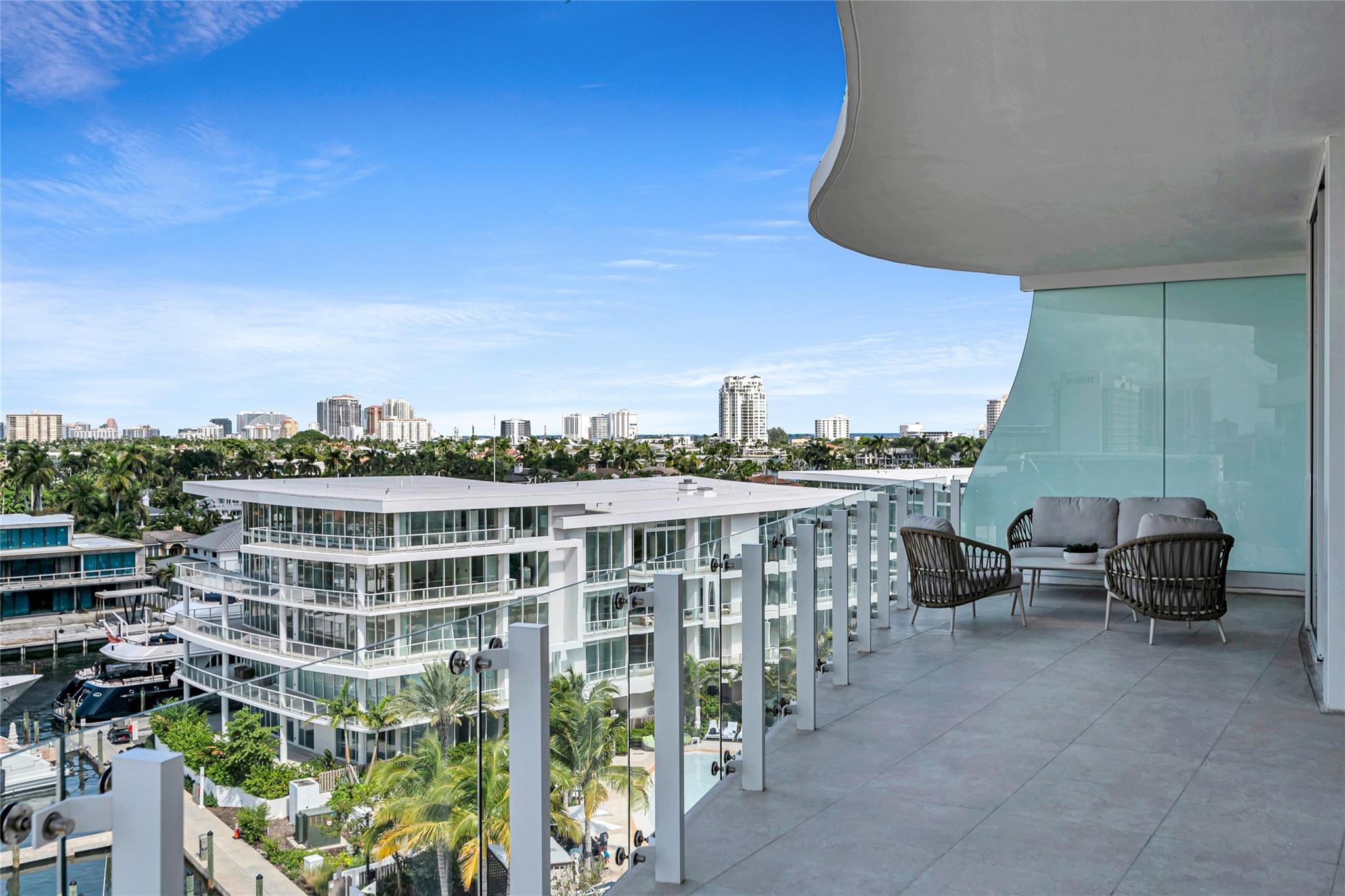 Pier sixty six - Residential