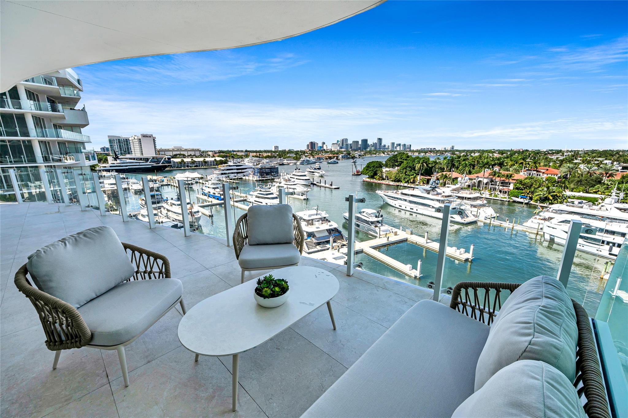 Pier sixty six - Residential