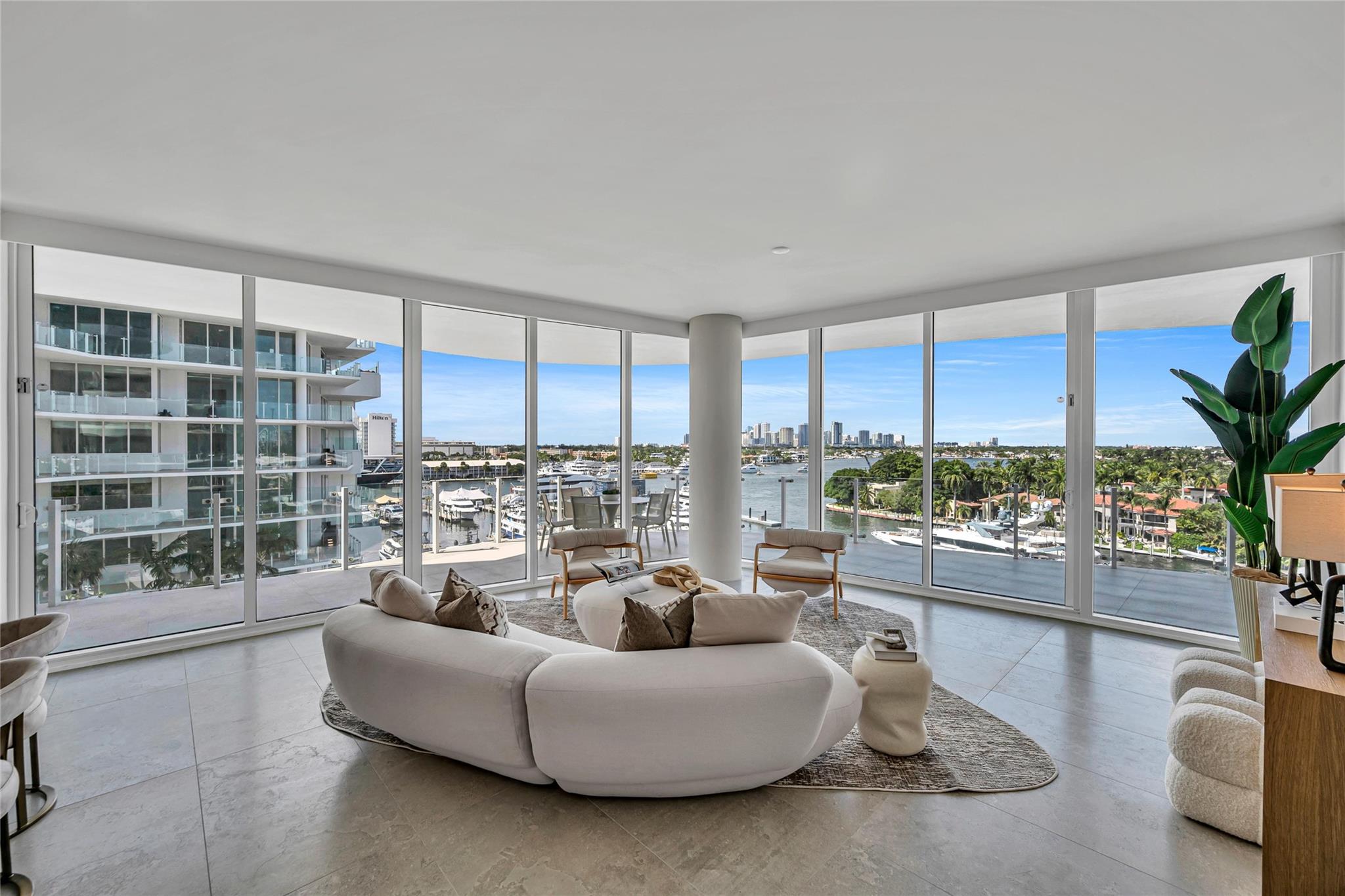 Pier sixty six - Residential