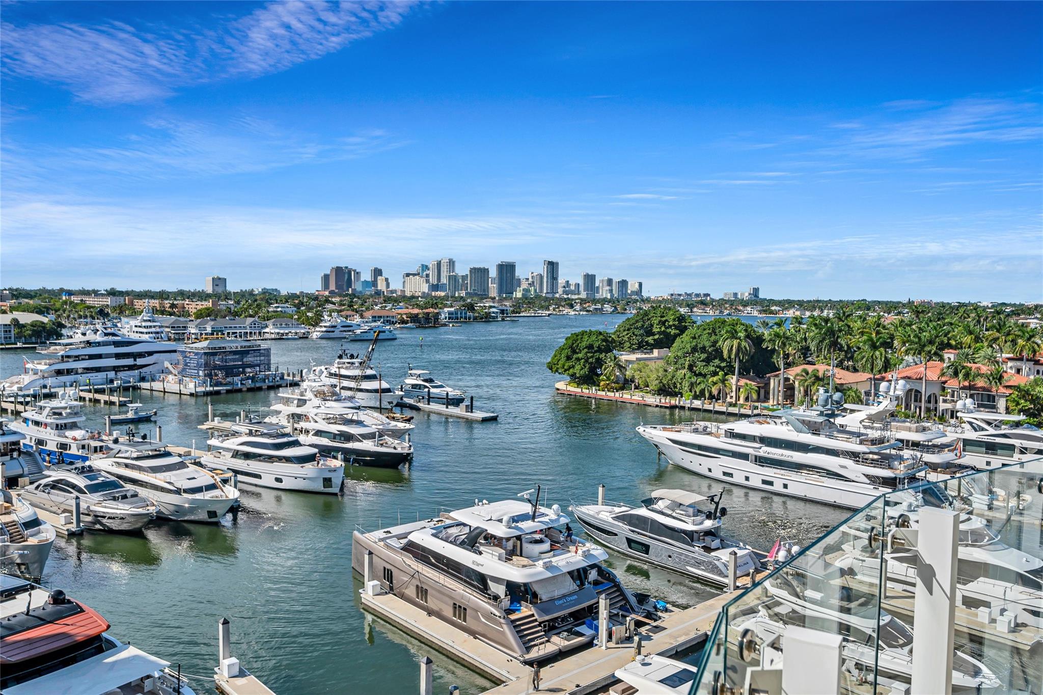 Pier sixty six - Residential