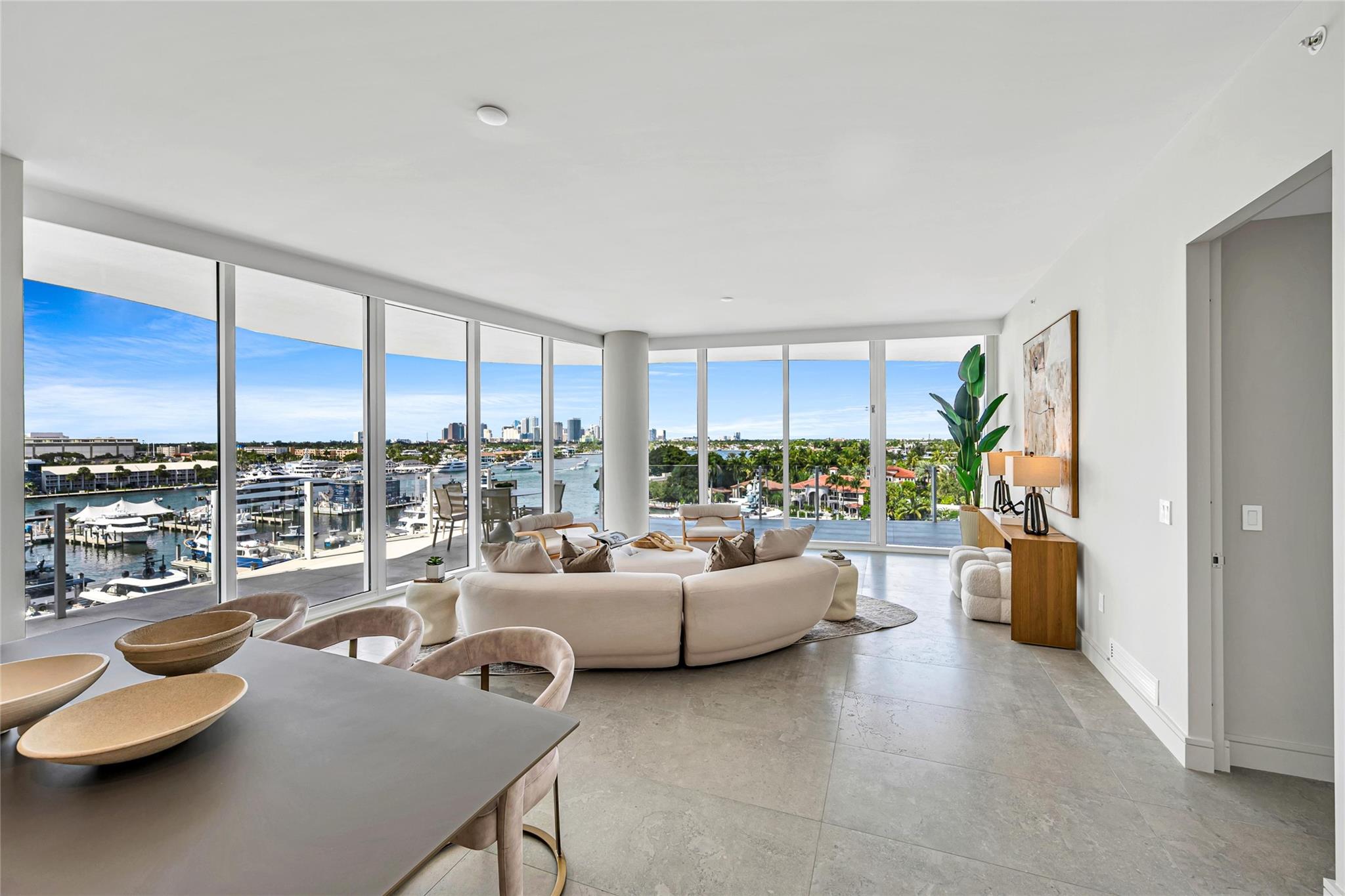 Pier sixty six - Residential