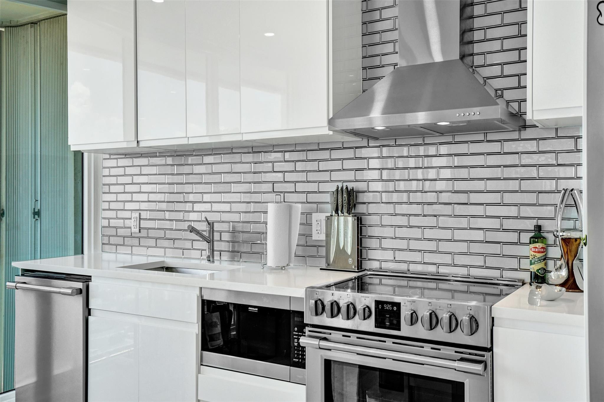 POINT OF AMERICAS CONDO - Residential