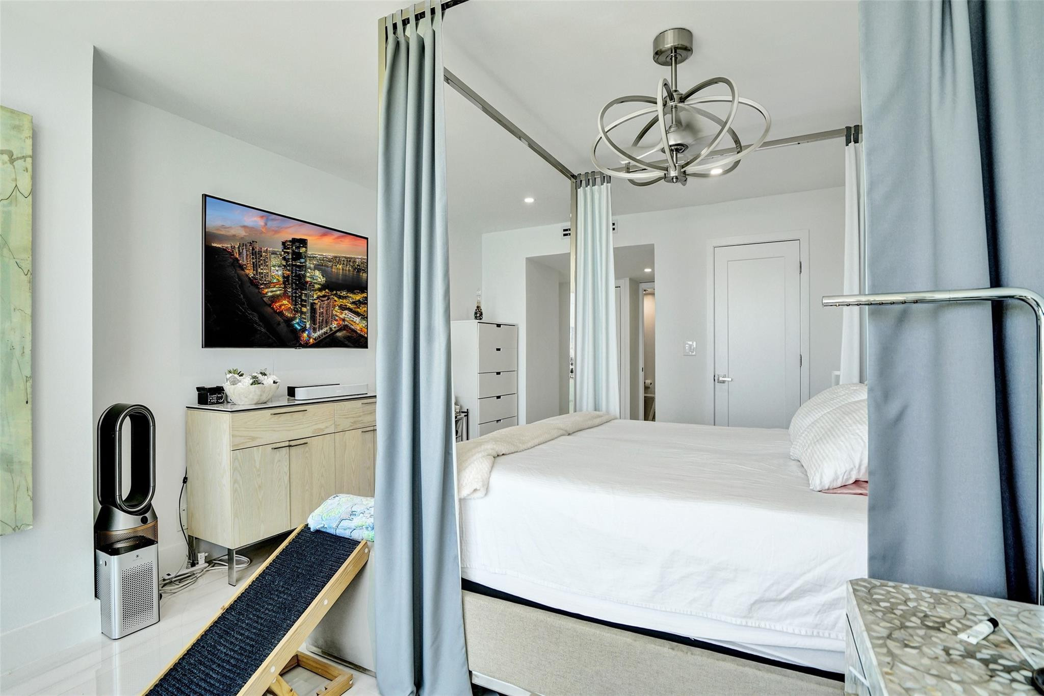 POINT OF AMERICAS CONDO - Residential