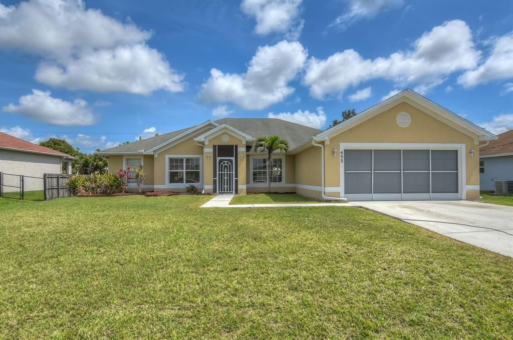 Photo of 453 SW Dolores Avenue, Port Saint Lucie, FL 34983 (MLS # R10802787)