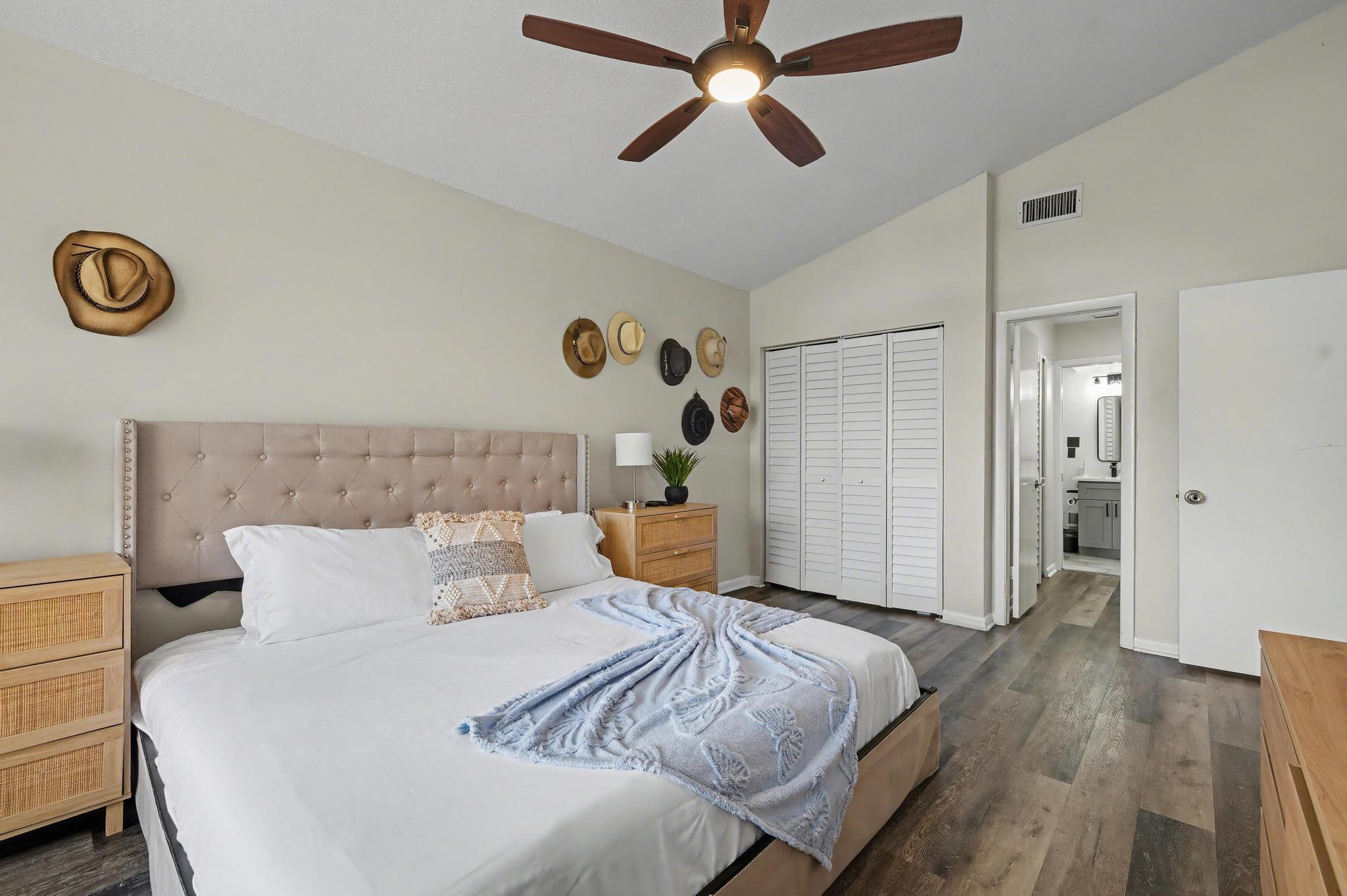 SIERRA DEL MAR - Residential