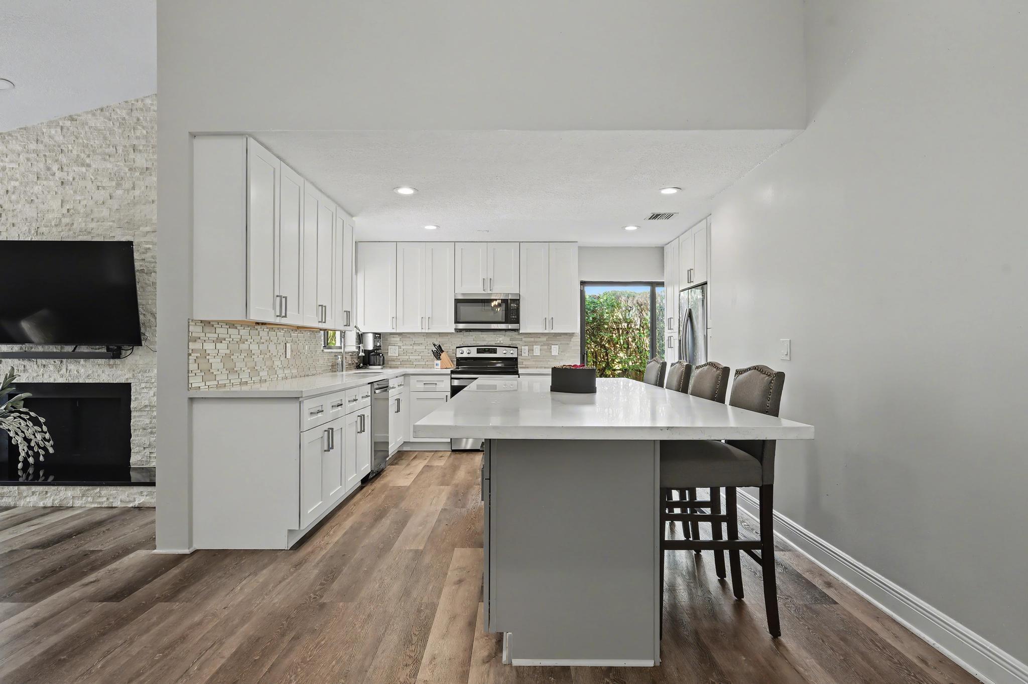 SIERRA DEL MAR - Residential