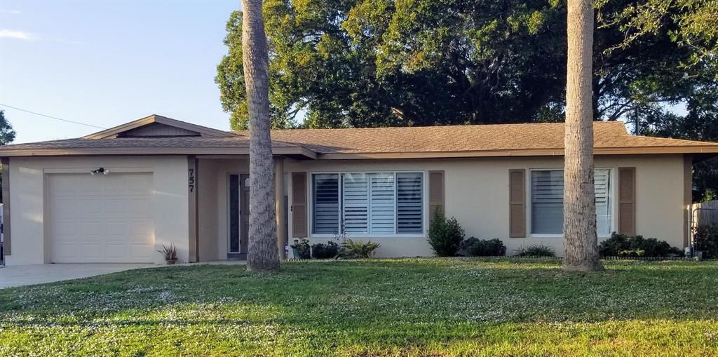 Photo of 757 Oak Lane, Port Saint Lucie, FL 34952 (MLS # R10764575)