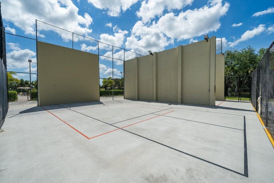 SHEFFIELD CONDOS A TO Q - Residential