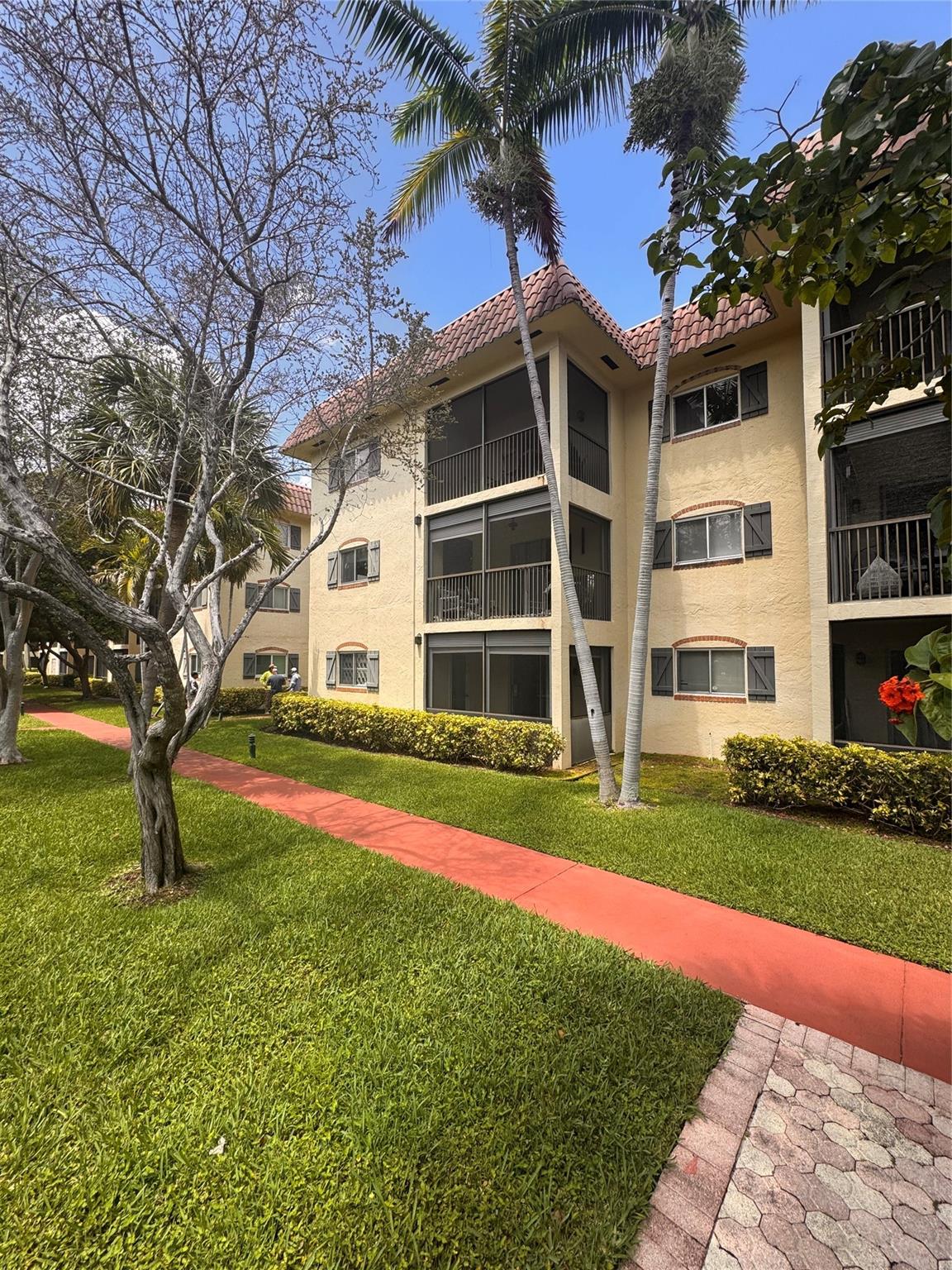 259 S Cypress Rd 509