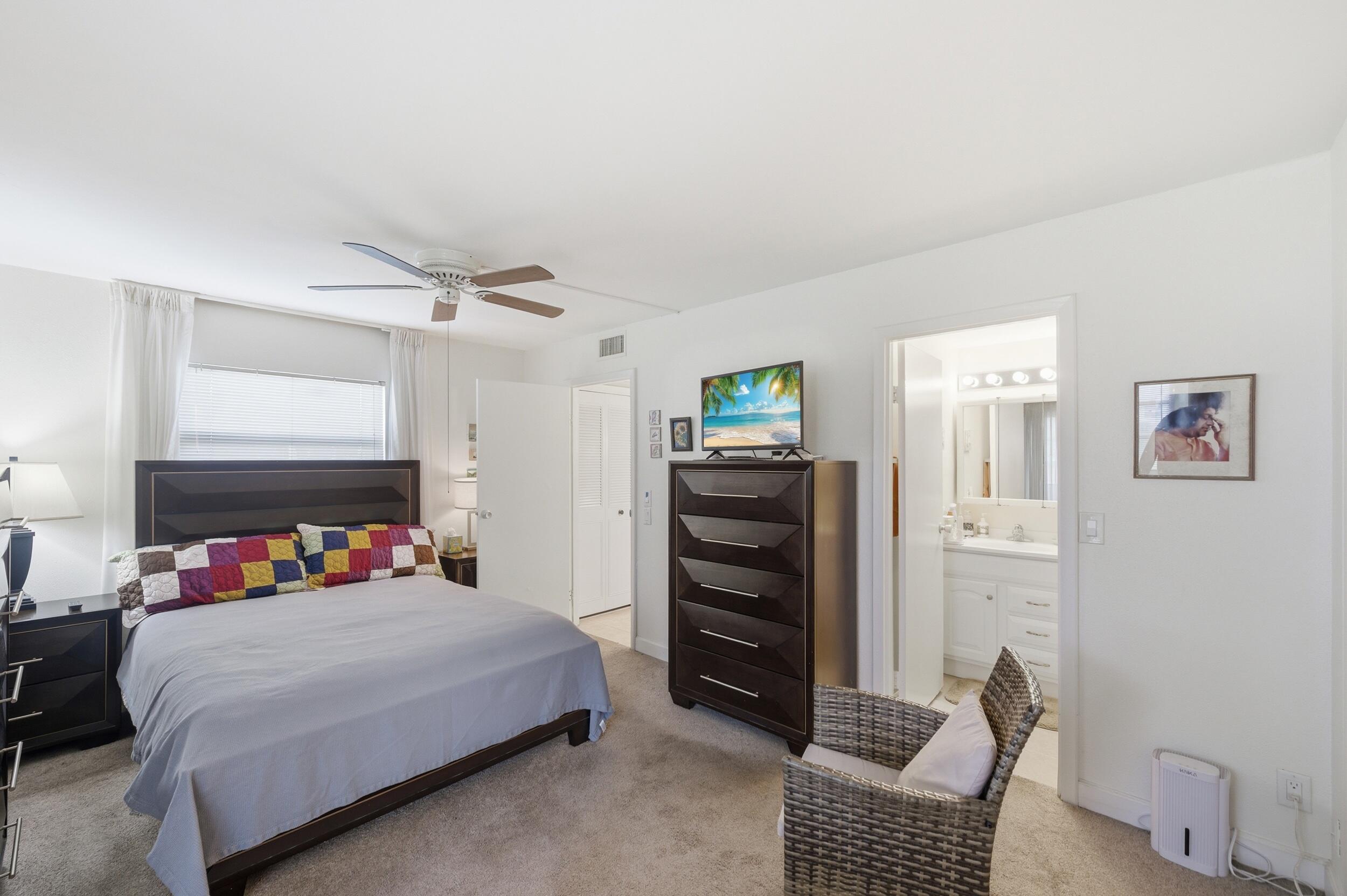 KINGS POINT FLANDERS CONDOS - Residential