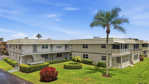 Tiny photo for 387 Flanders I, Delray Beach, FL 33484 (MLS # B26021640)