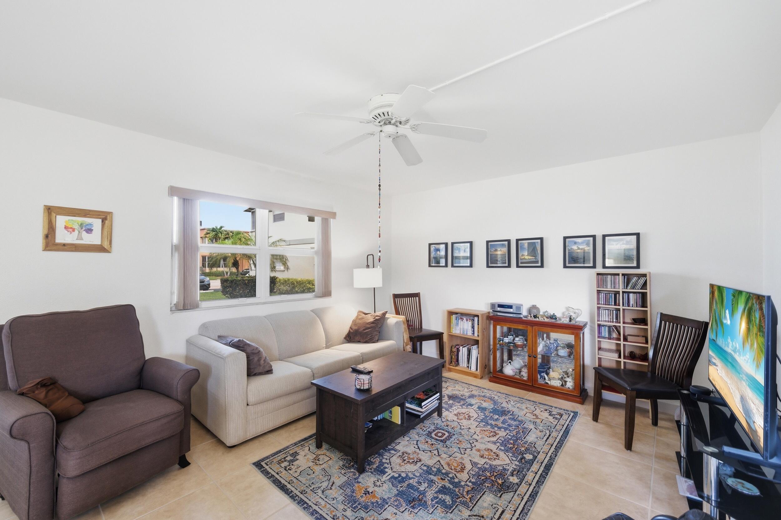 KINGS POINT FLANDERS CONDOS - Residential