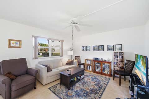 Tiny photo for 387 Flanders I, Delray Beach, FL 33484 (MLS # B26021640)