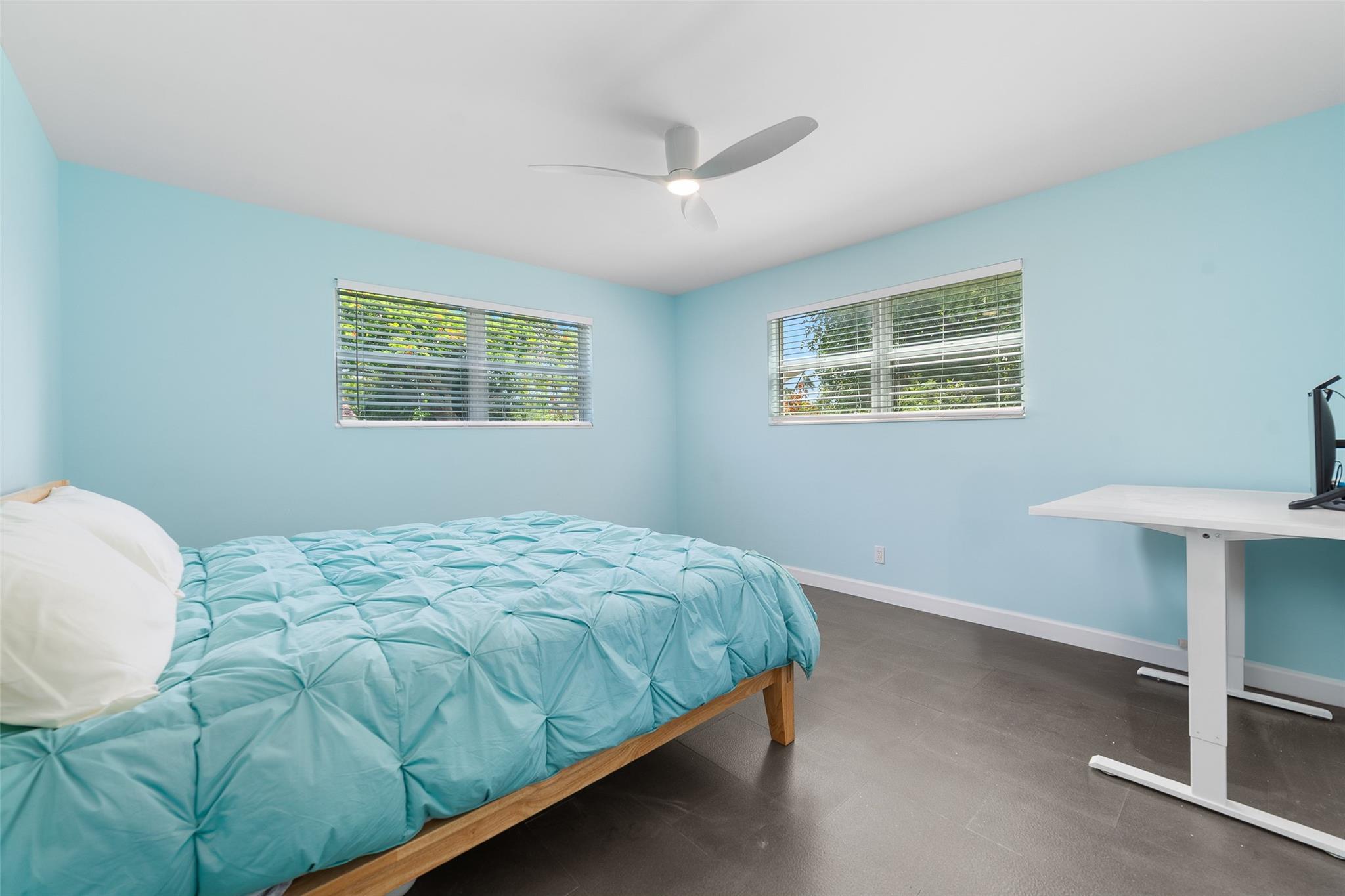 2591 NE 55th Ct 102