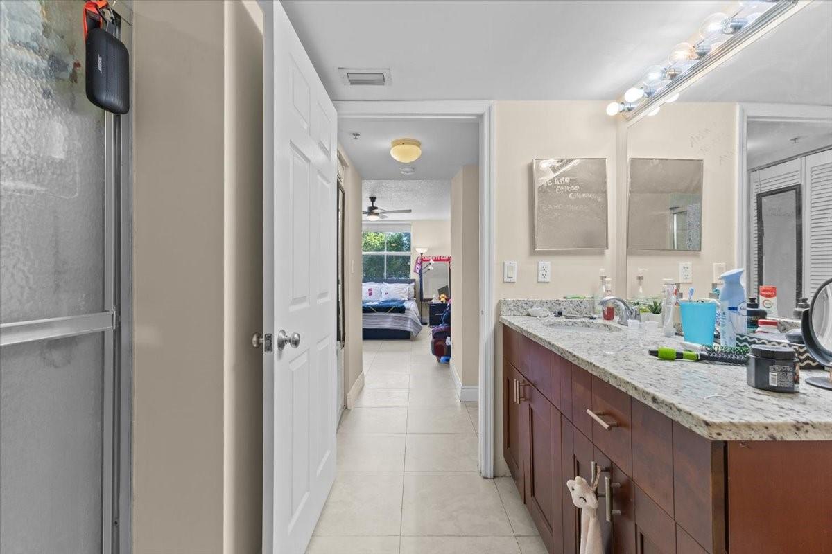 Sheridan Beach Club Condo - Residential Lease