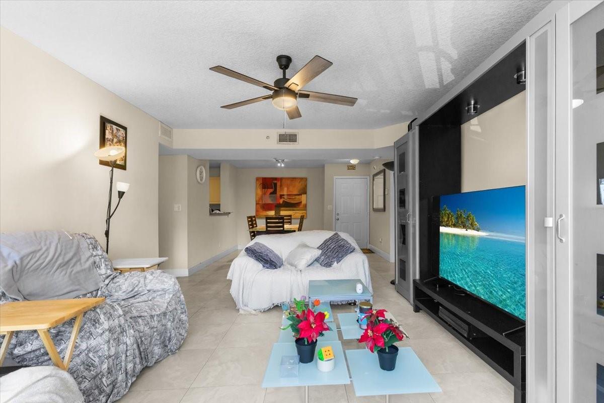 Sheridan Beach Club Condo - Residential Lease