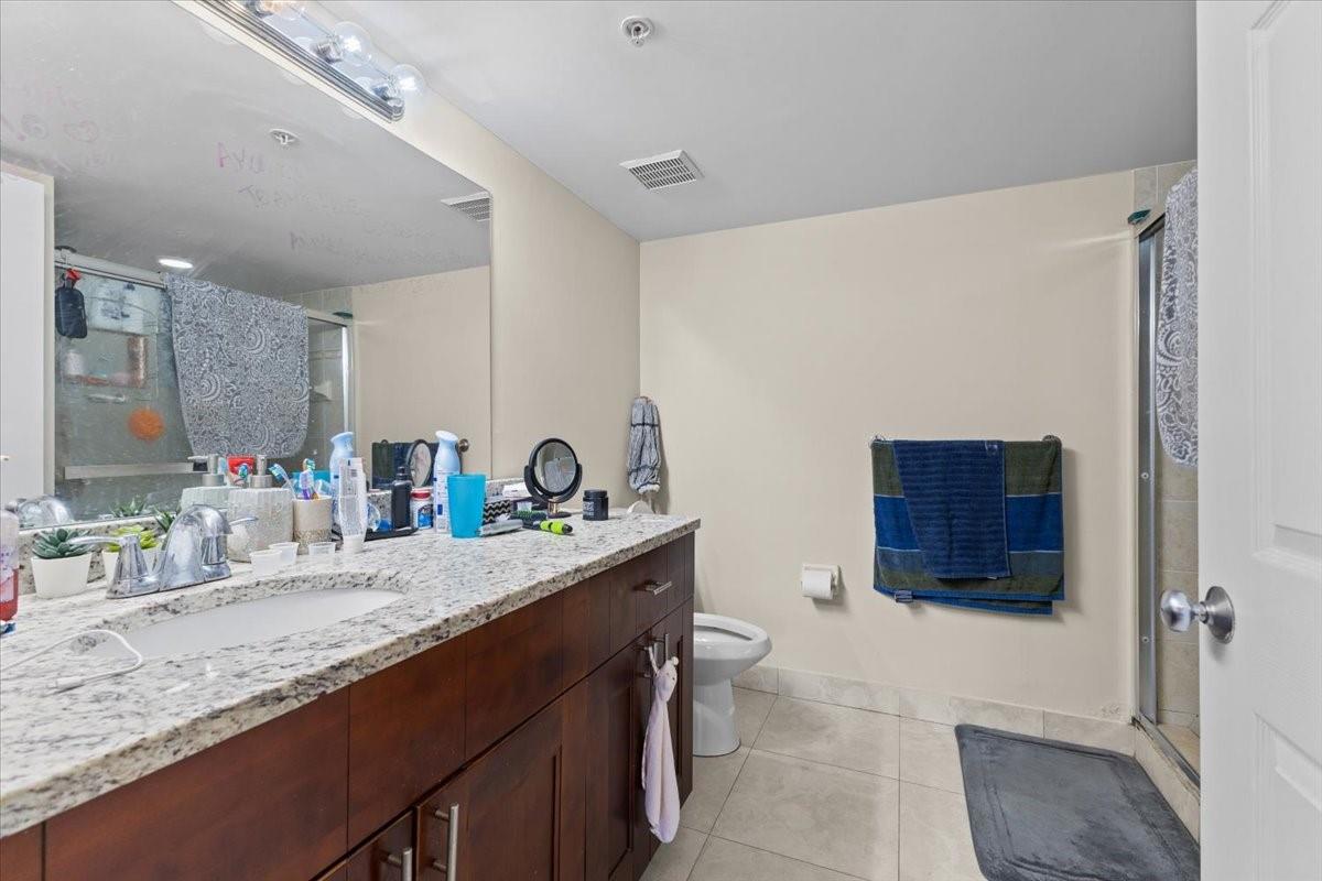 Sheridan Beach Club Condo - Residential Lease