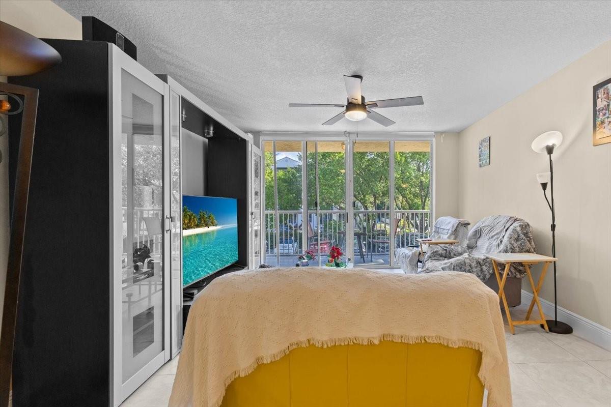 Sheridan Beach Club Condo - Residential Lease