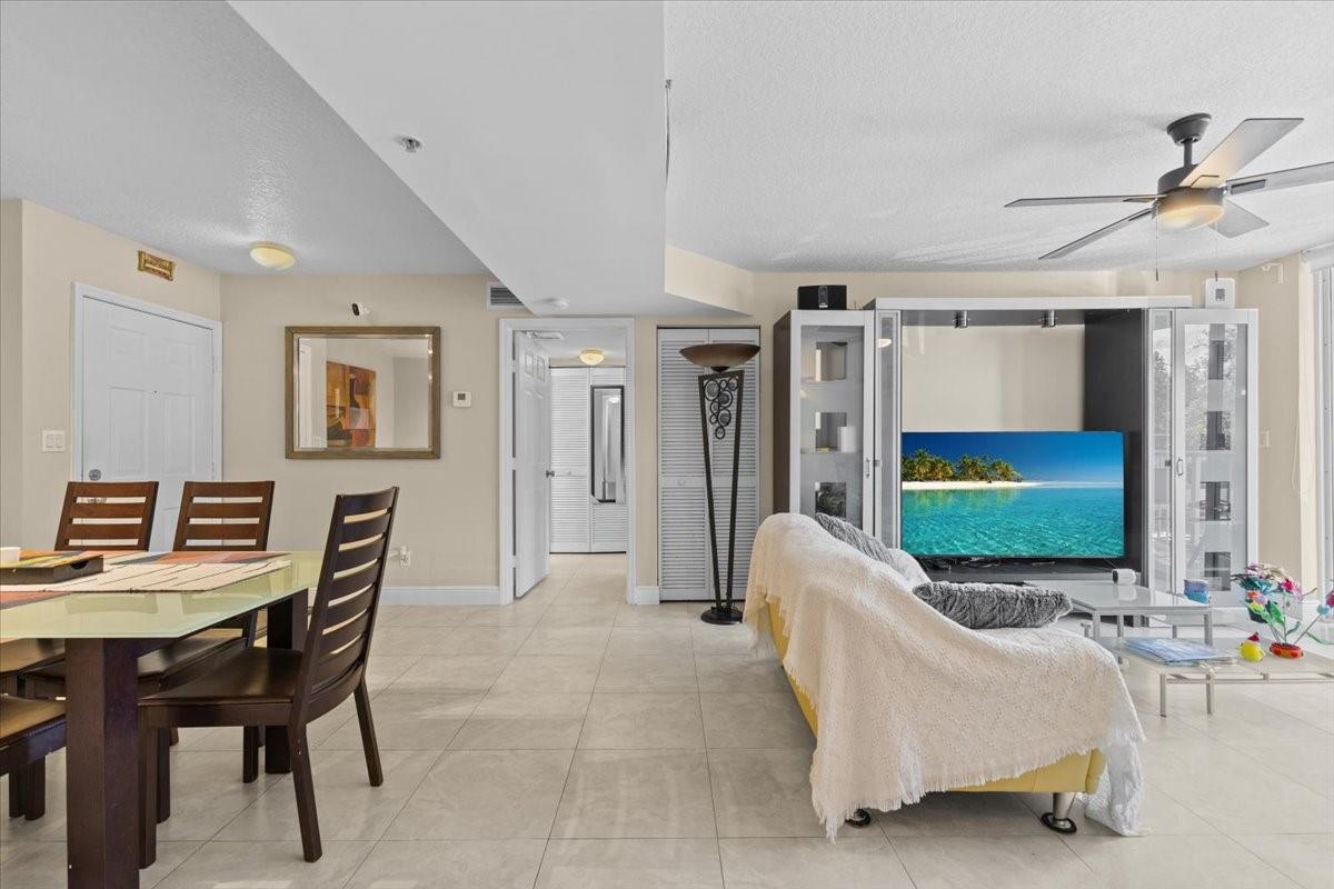 Sheridan Beach Club Condo - Residential Lease