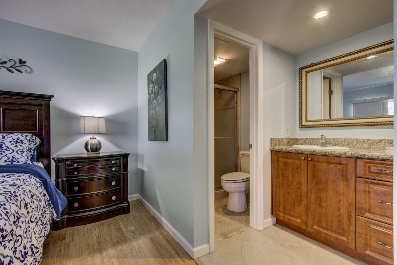 ORIOLE GOLF & TENNIS CLUB CONDO - Residential