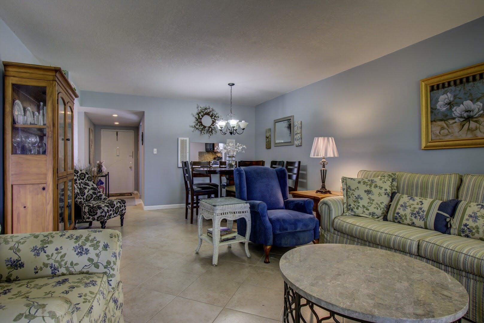 ORIOLE GOLF & TENNIS CLUB CONDO - Residential